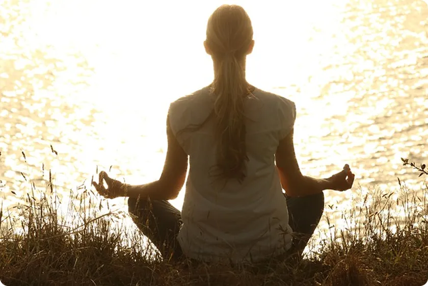 Enhance your emotional wellness with 7 daily habits. Boost mood, reduce stress, and create a balanced life—start your wellness journey today!