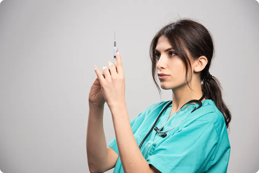 Doctor explaining How is Forteo administration with patient injection guidance